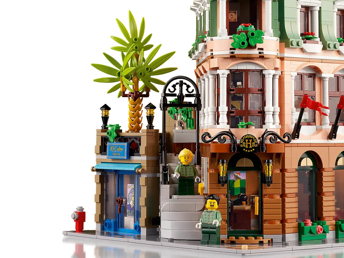 LEGO 10297 Icons Boutique Hotel