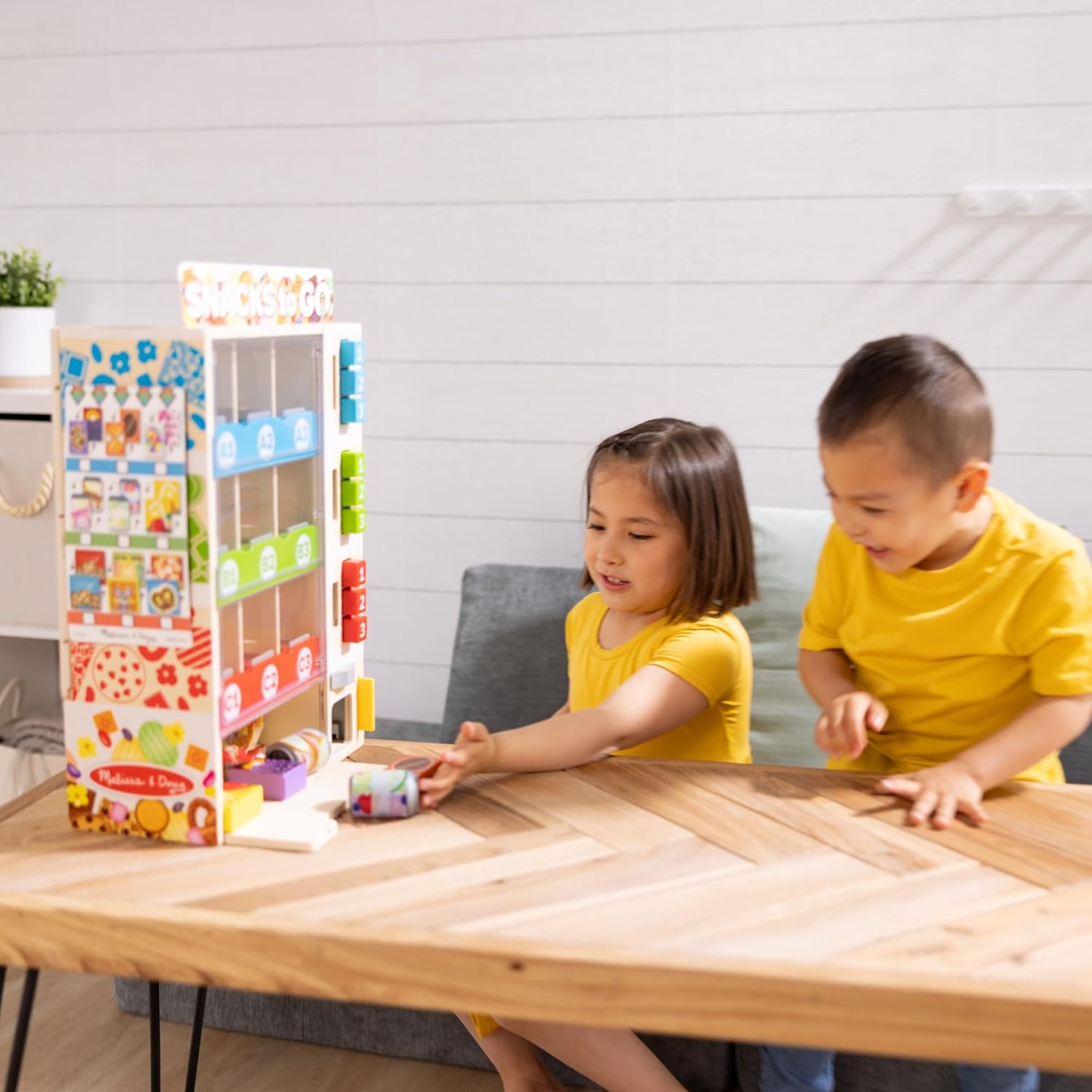 Melissa & Doug Sort Stock Select Wooden Food Vending Machine image 5