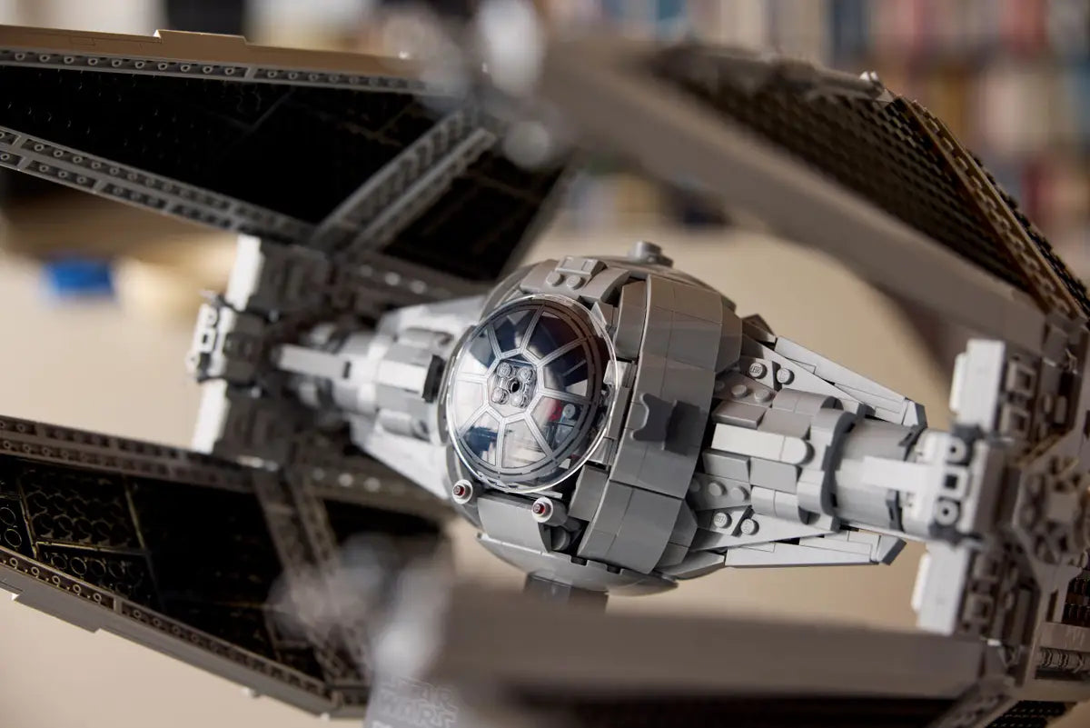 LEGO 75382 Stars Wars TIE Interceptor image 6