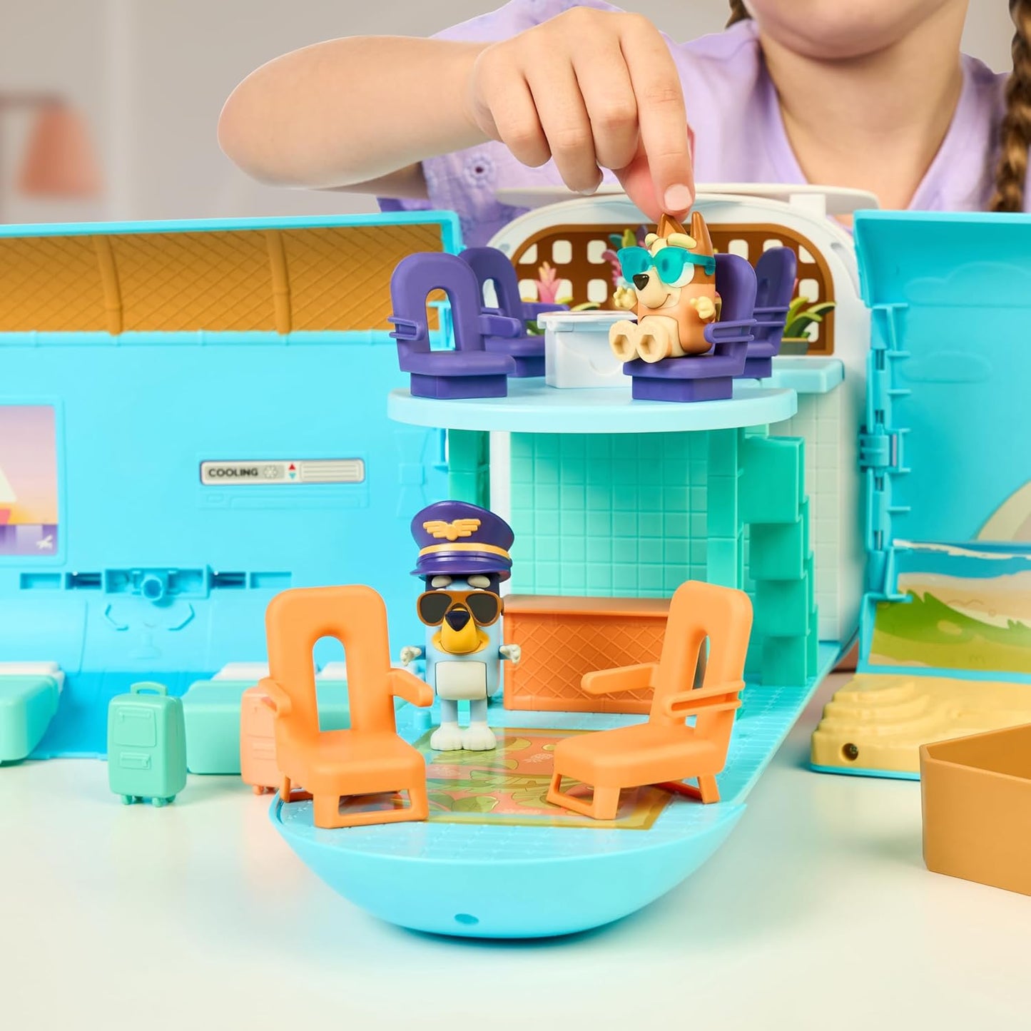 Bluey 3-in-1 Transforming Plane Playset image 5