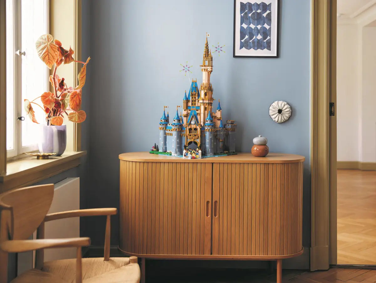 LEGO 43222 Disney Castle image 10