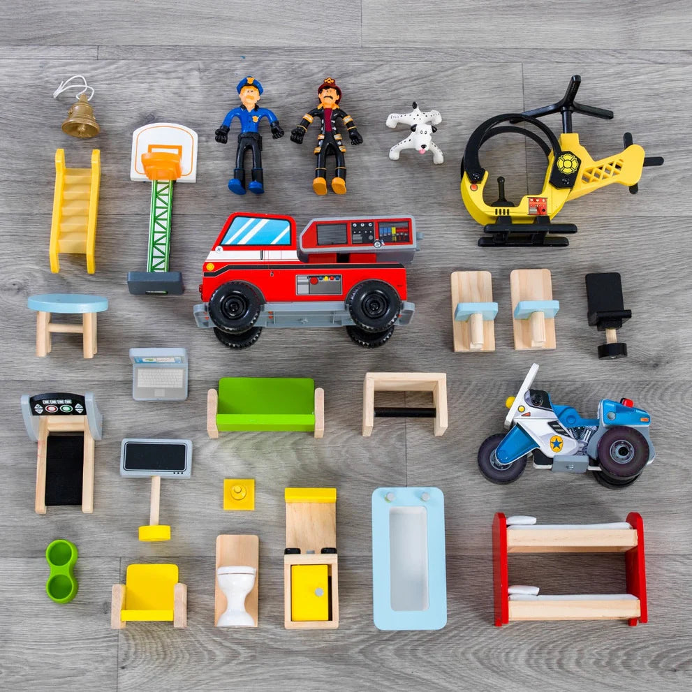 KidKraft Everyday Heroes Wooden Playset image 5