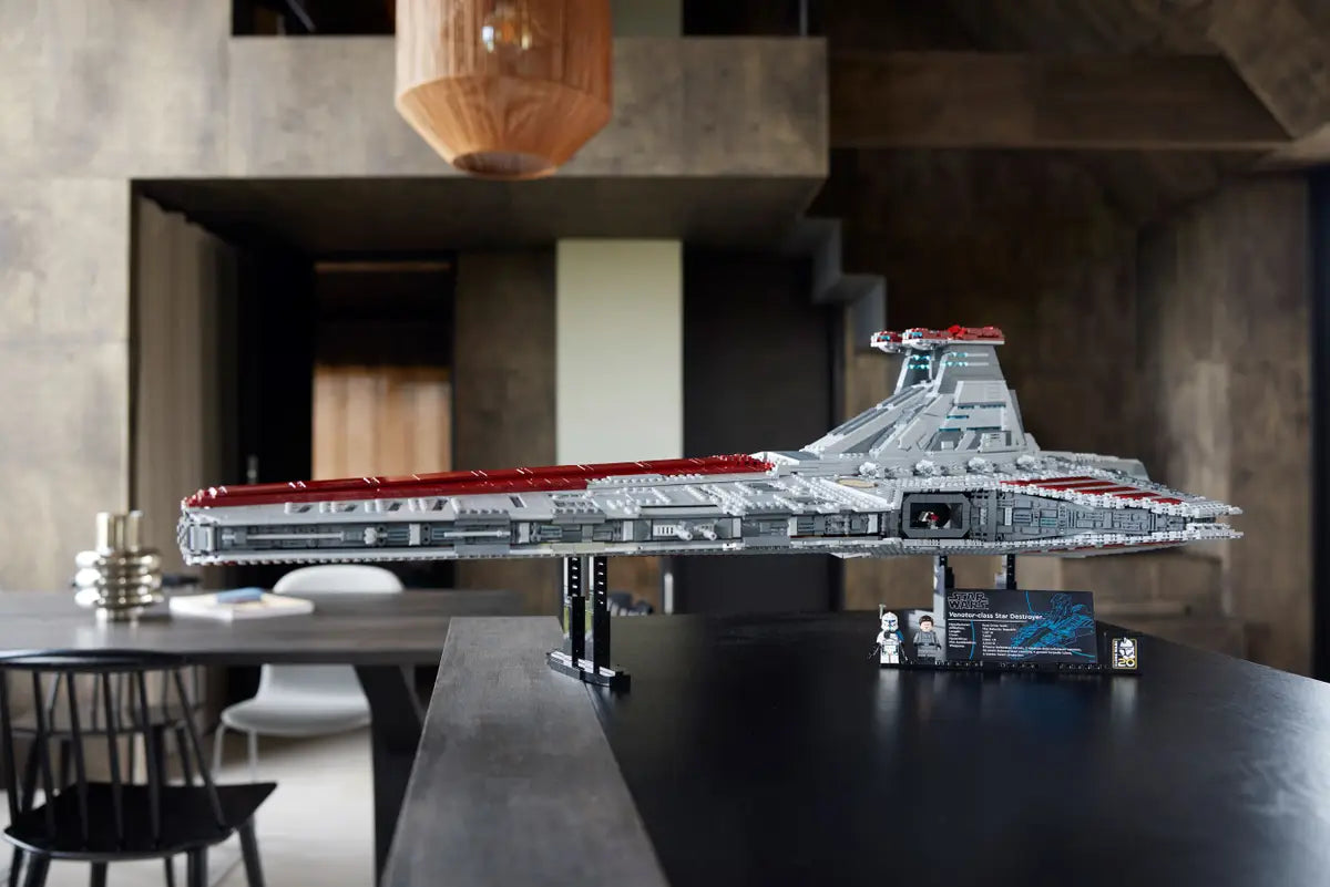 LEGO 75367 Star Wars Venator-Class Republic Attack Cruiser image 10