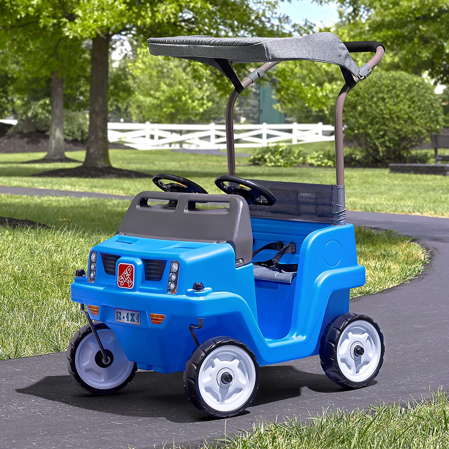 Step2 Side-by-Side Push Around SUV for Kids image 2
