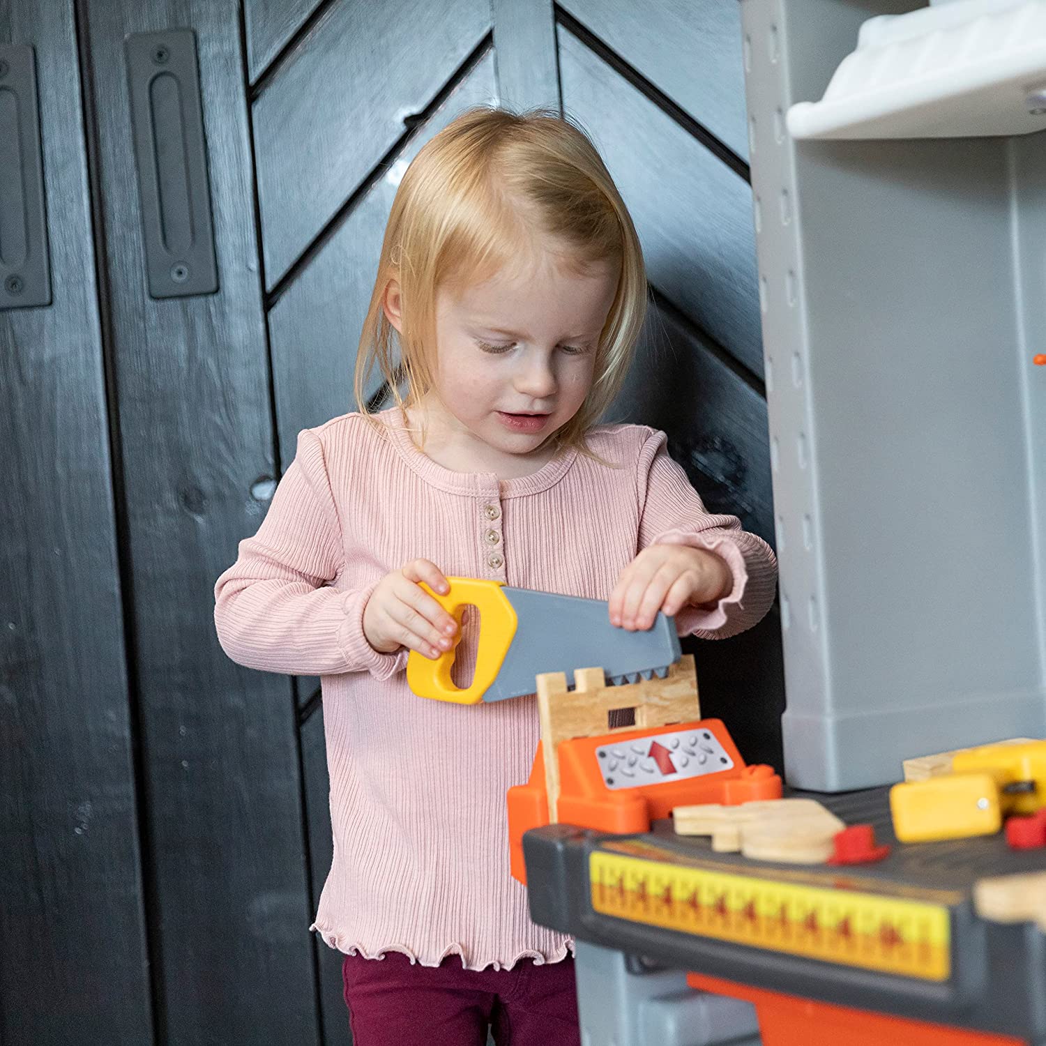 Step2 Deluxe Workshop – Includes 50 Toy Workbench Accessories image 2