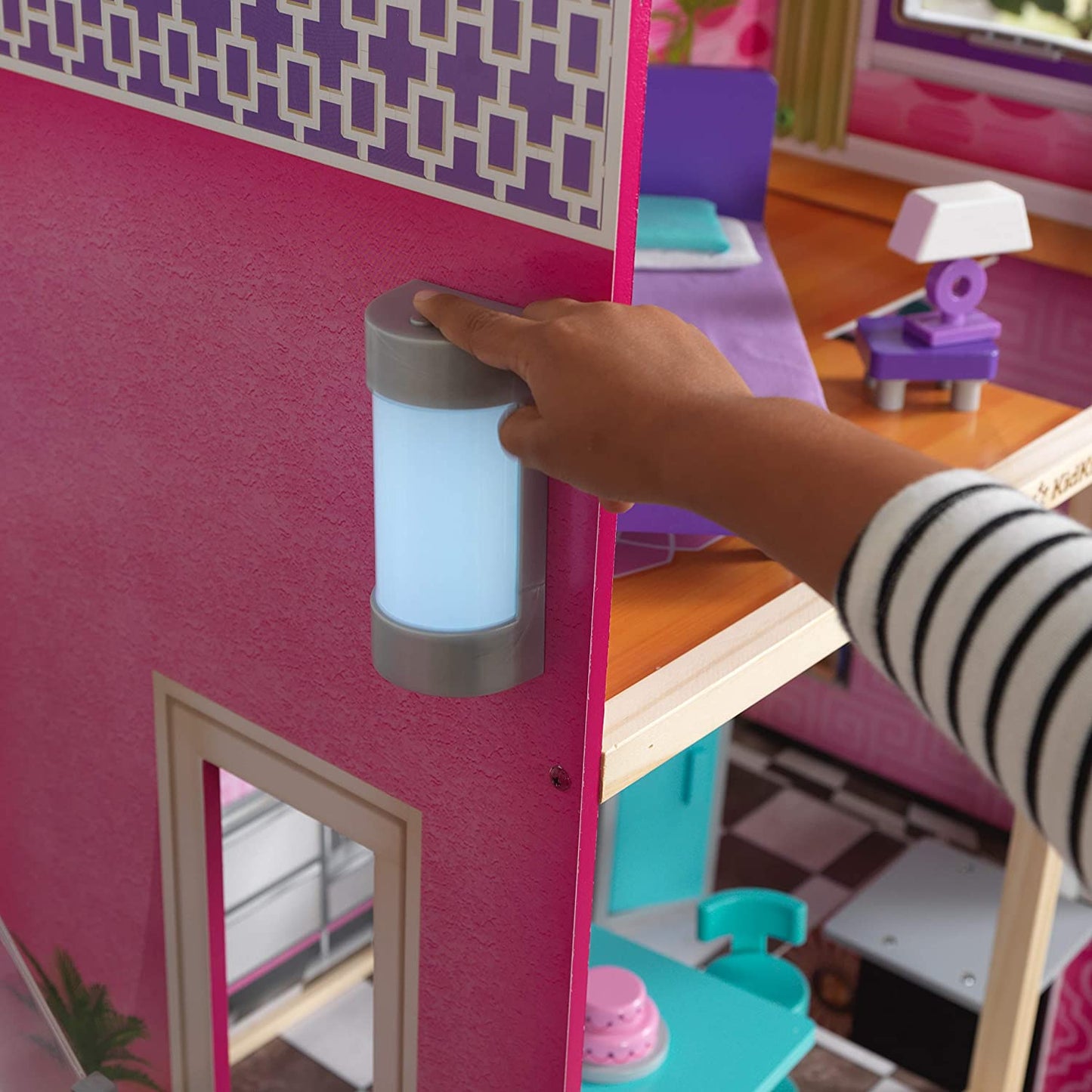 KidKraft Uptown Wooden Modern Dollhouse image 3