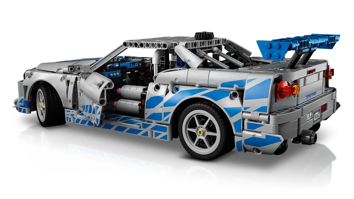 LEGO 42210 Technic 2 Fast 2 Furious Nissan Skyline GT-R (R34) Car image 3