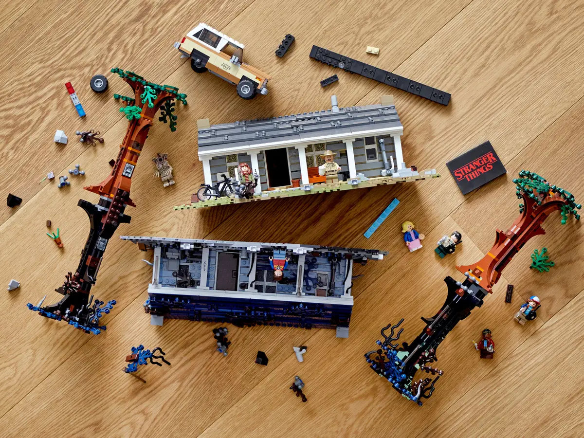 LEGO 75810 Stranger Things The Upside Down image 11
