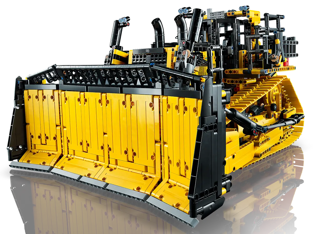 LEGO 42131 Technic App-Controlled Cat D11 Bulldozer image 4