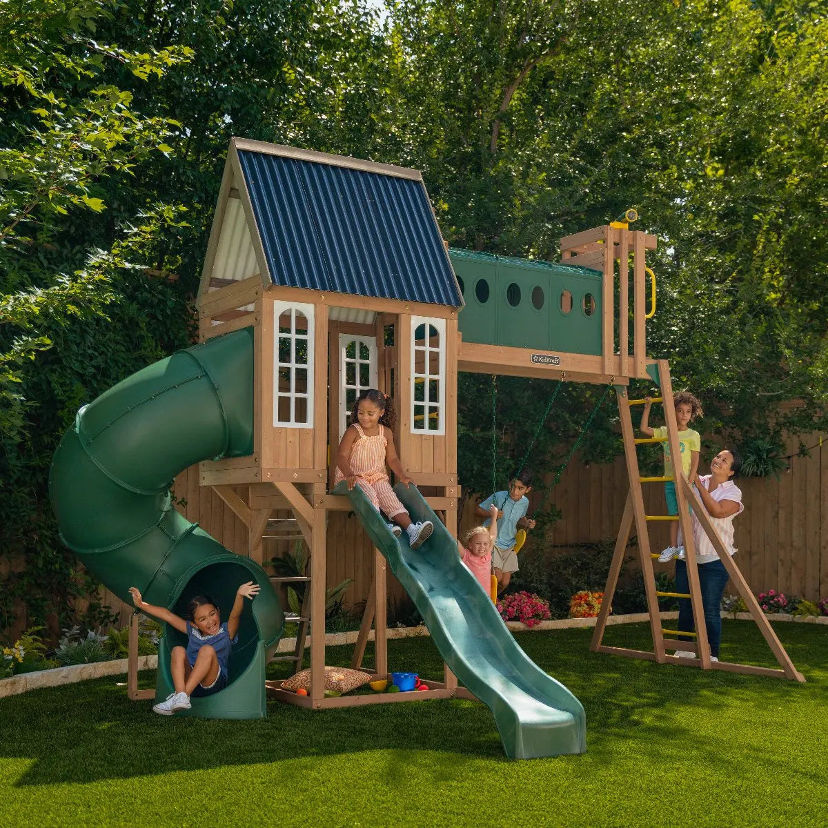 Kidkraft Skyway Resort Playset image 1