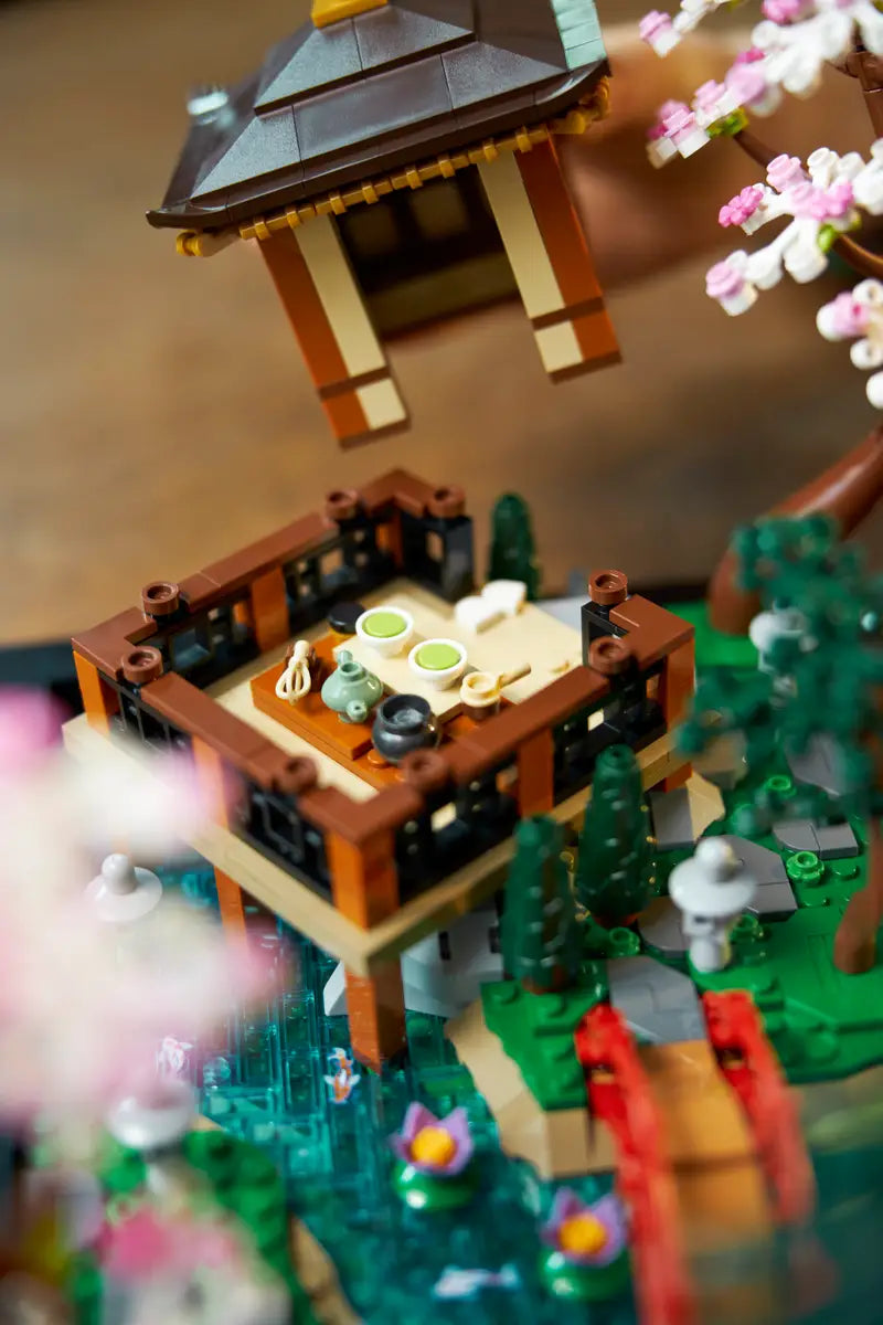LEGO 10315 Icons Tranquil Garden image 6