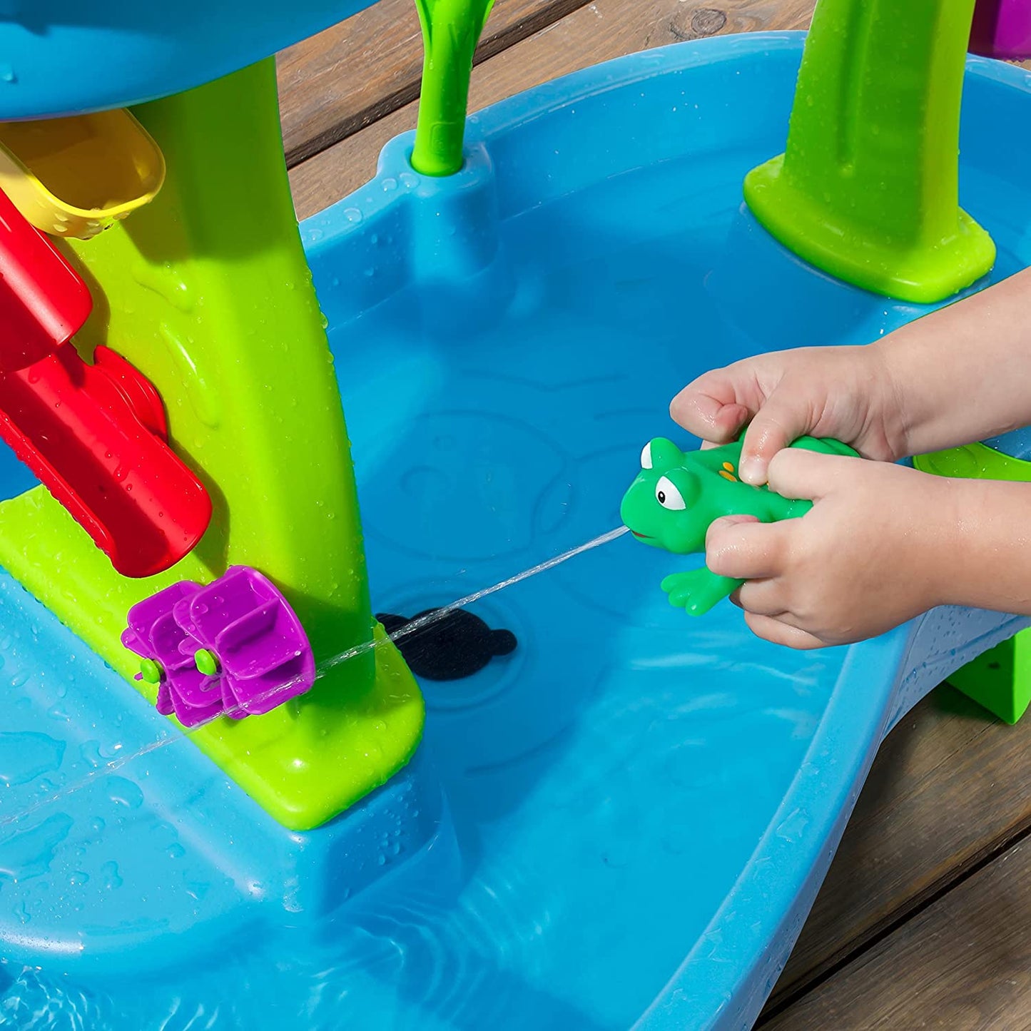 Step2 Rain Showers Splash Pond Water Table | Kids Water Play Table with 13Pc set image 4