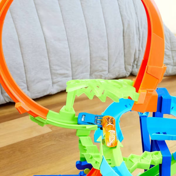 Hot Wheels Action Mid-Air Multi-Crash image 4