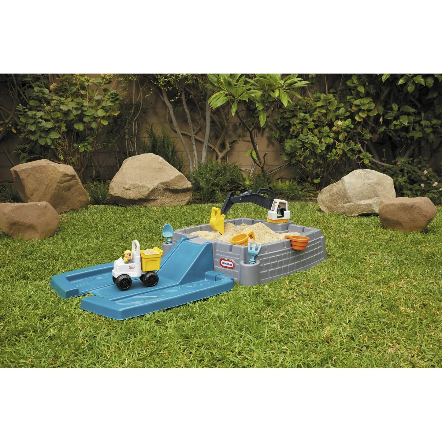 Little Tikes Dirt Diggers Excavator Sandbox