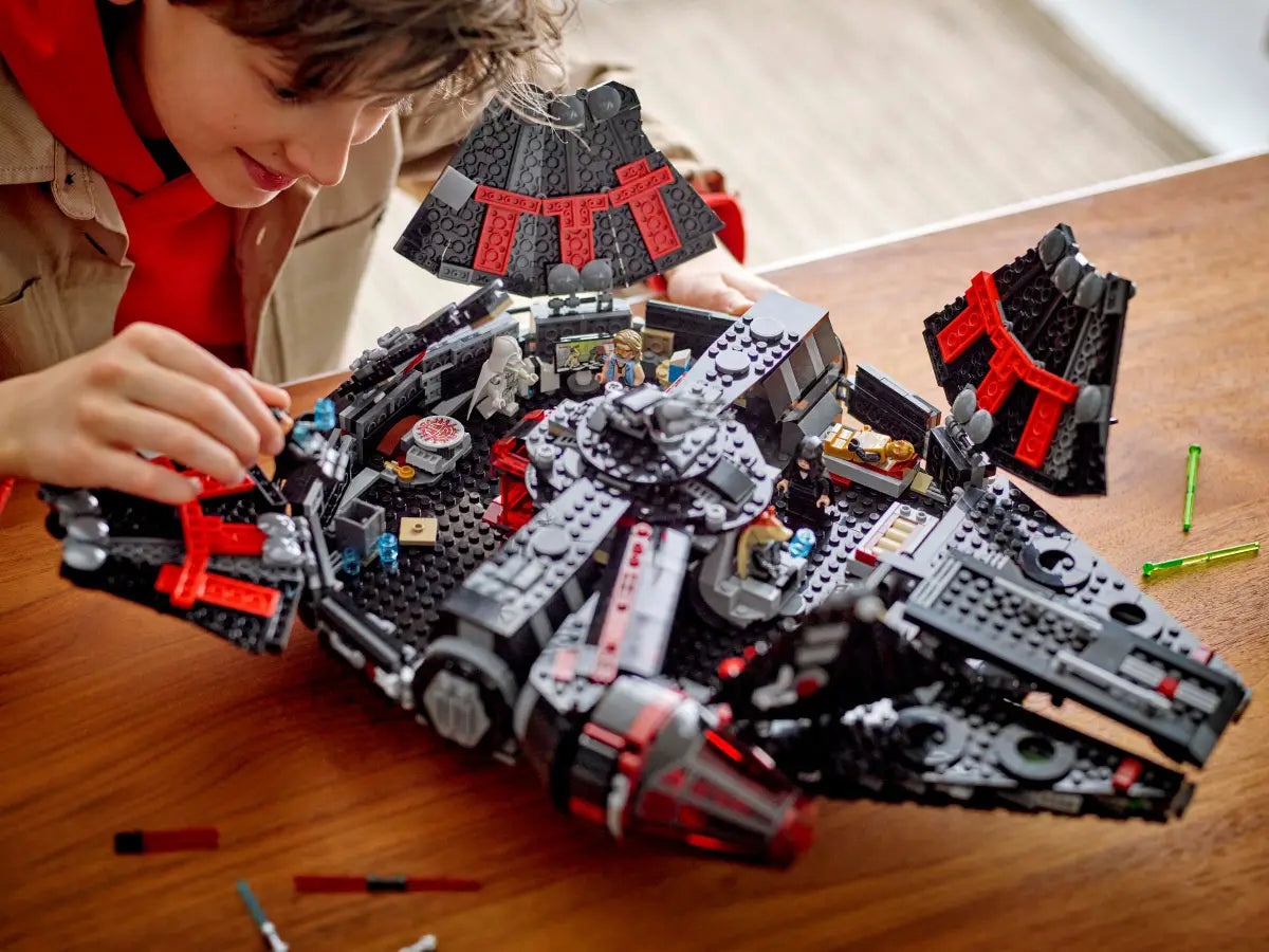 LEGO 75389 Star Wars The Dark Falcon image 9