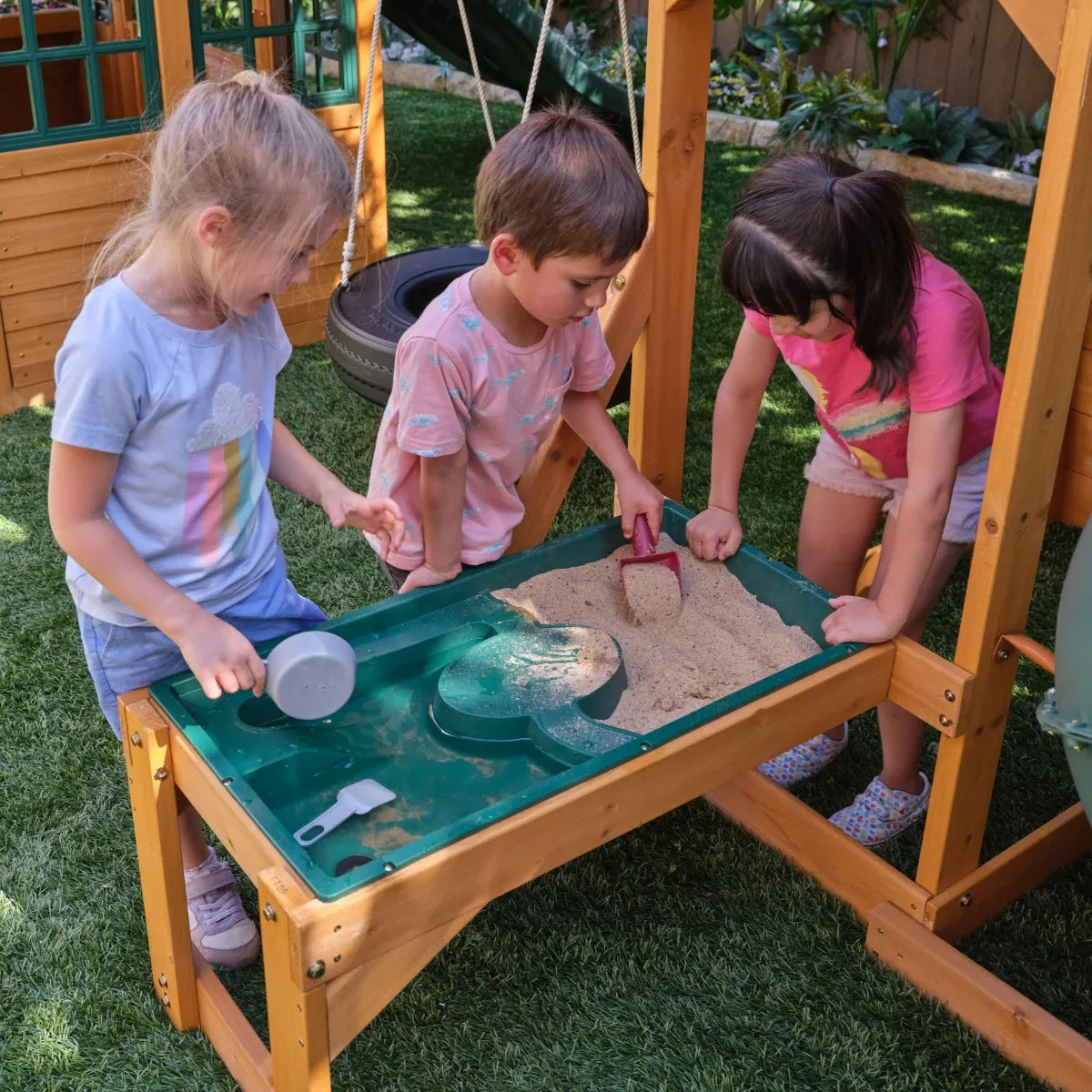 Kidkraft Bear Cave Lodge outdoor play set image 5