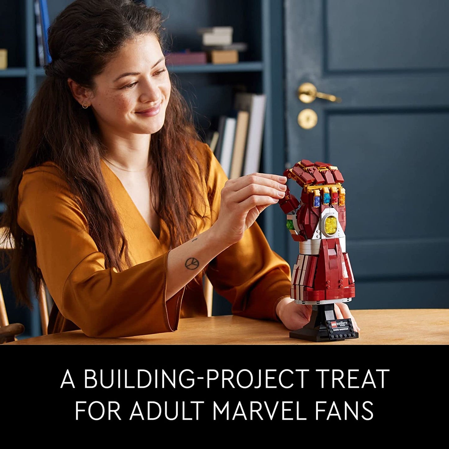 LEGO 76223 Marvel Nano Gauntlet Iron Man image 2