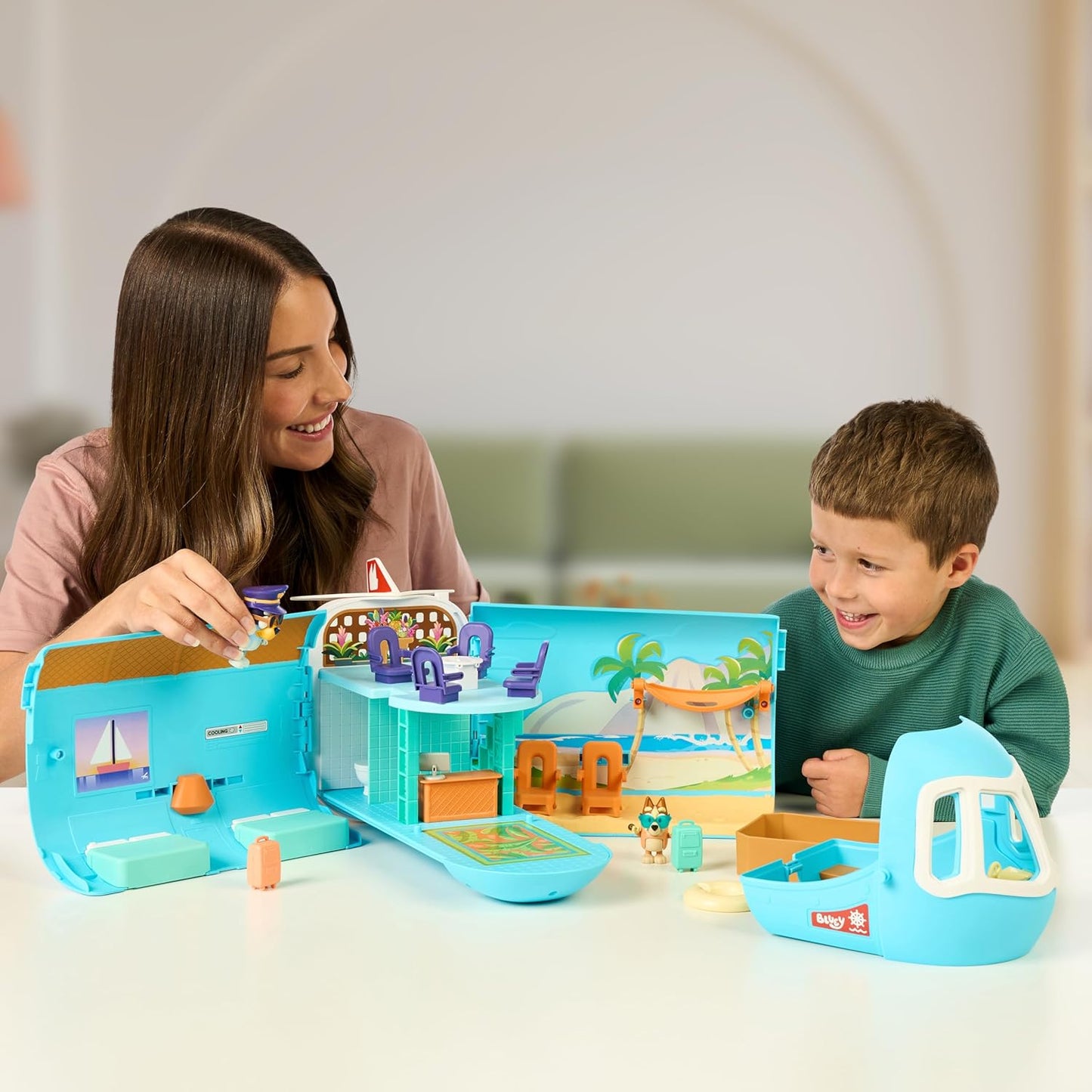 Bluey 3-in-1 Transforming Plane Playset image 8