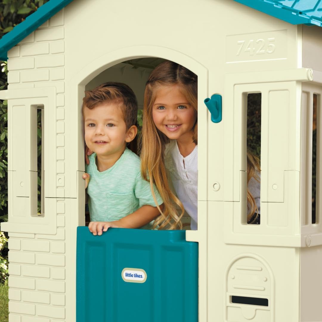 Little Tikes Small Cape Cottage Playhouse image 1