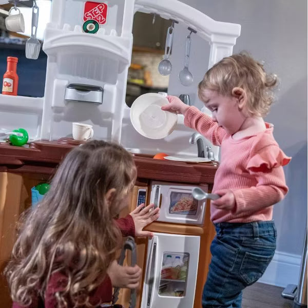 Step2 Fun with Friends Kids Kitchen image 2